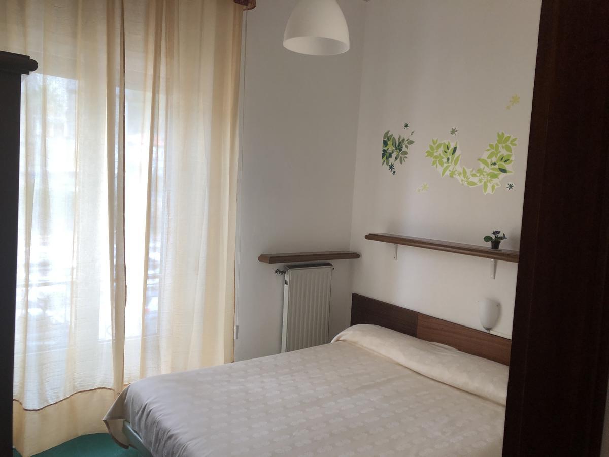 Hotel Nuovo Suisse Alassio Buitenkant foto